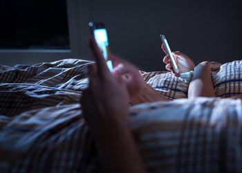 ۷ راهکار ساده برای کاهش زمان استفاده از تلفن همراه