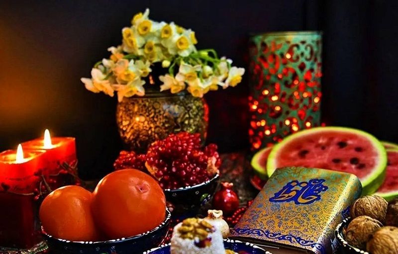 سر سفره شب یلدا چی میزارن و فلسفه هر کدوم چیه؟