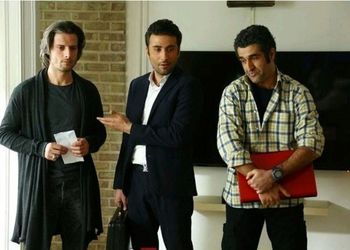 «بهرام، آرمان و پارمیدا» در پشت صحنه سریال دیوار به دیوار/ عکس
