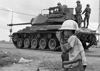 عکس‌های فوق العاده یک عکاس ۱۲ساله از جنگ
