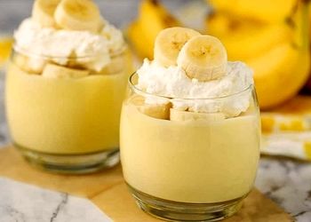 طرز تهیه یک دسر راحت با موز و ژله برای شب یلدا