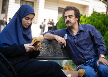 سلفی پربازدید سارای سریال پایتخت در اتاق گریم