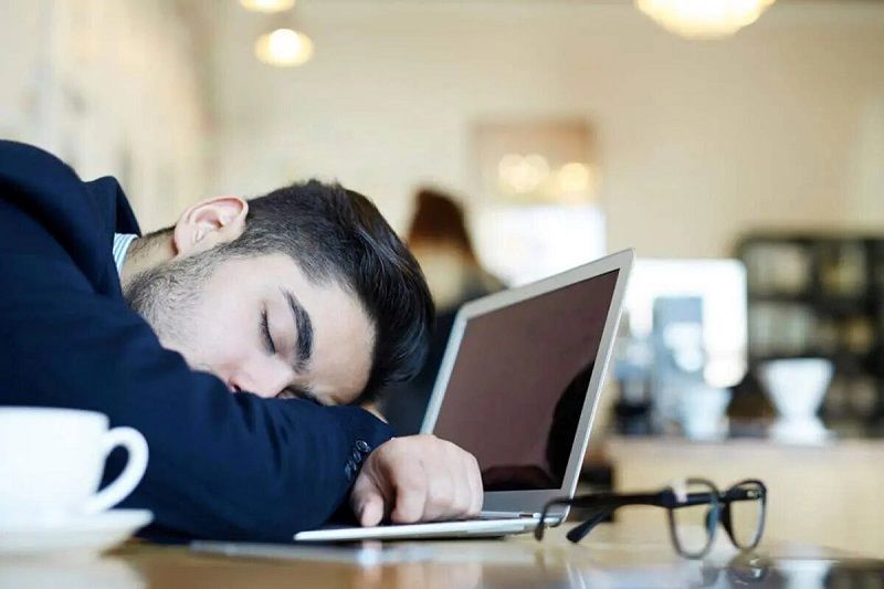 با این ۵ خوراکی در خواب کالری بسوزانید